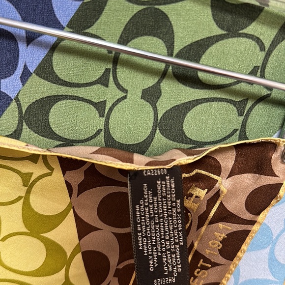 Unique COACH Multi color silk scarf. - Picture 8 of 8